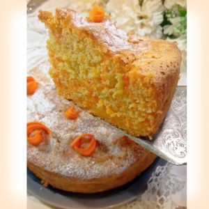 Torta alla zucca light soffice dove si consiglia una ricetta simile come la torta di carote soffice senza burro